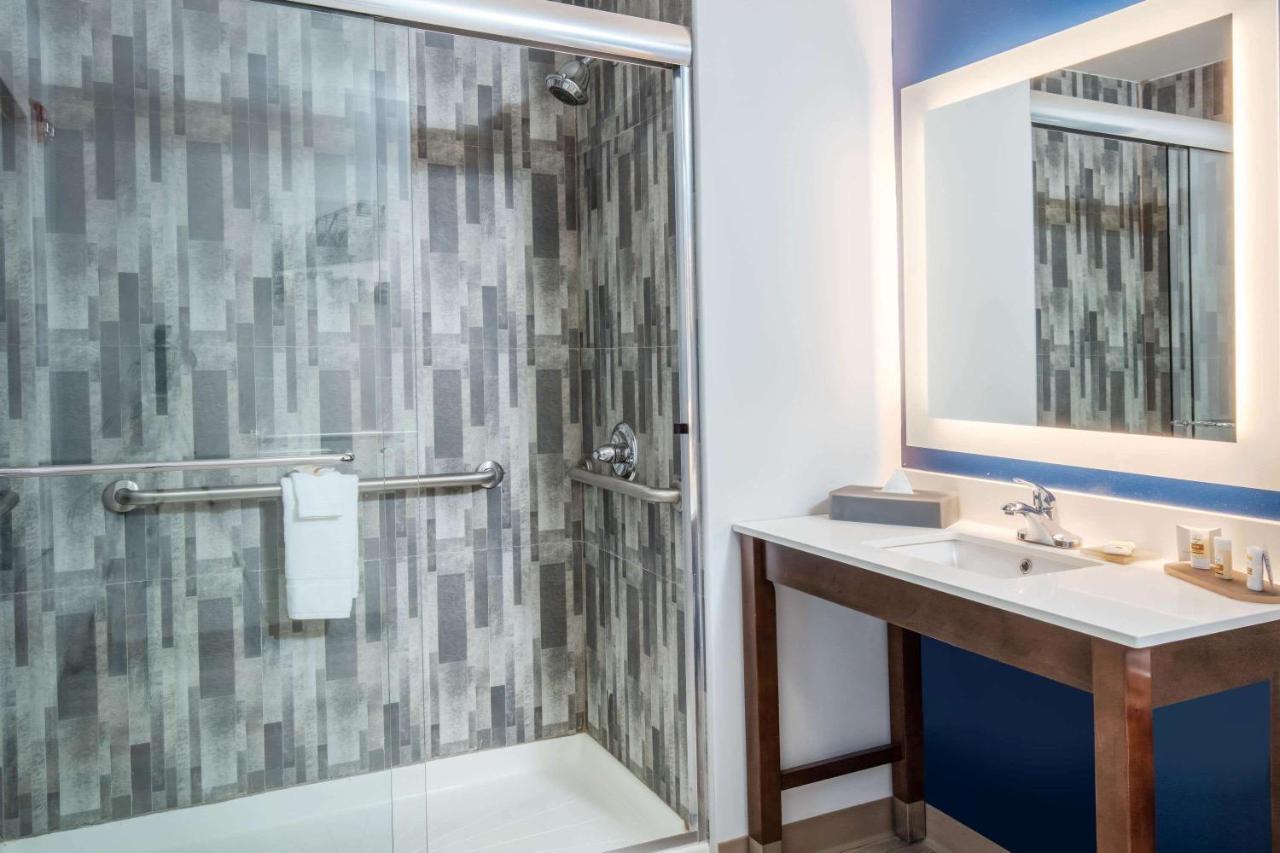 La Quinta Long Island City New York Ngoại thất bức ảnh
